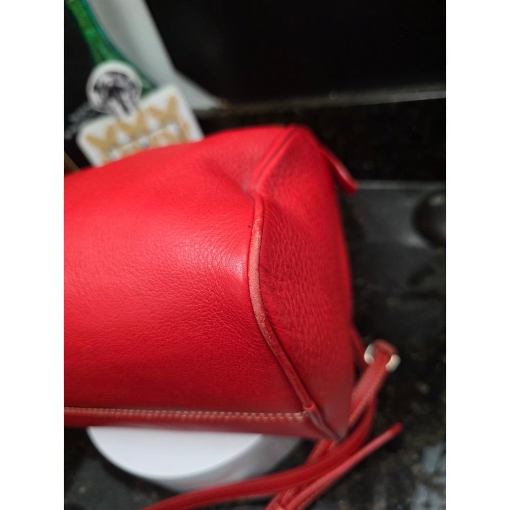 Dooney & Bourke Boston Barrel Bag Vibrant Red Leather Satchel - Picture 15 of 16